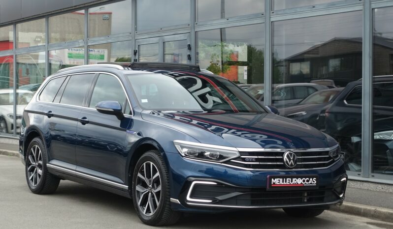 VOLKSWAGEN PASSAT SW 218 CH GTE HYBRIDE RECHARGEABLE DSG complet