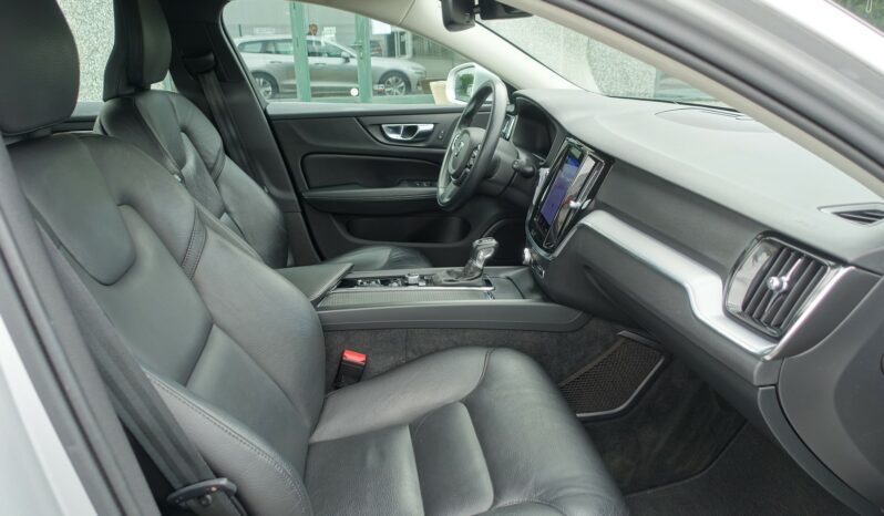 VOLVO V 60 D3 2.0 L GEARTRONIC 150CH  MOMENTUM complet