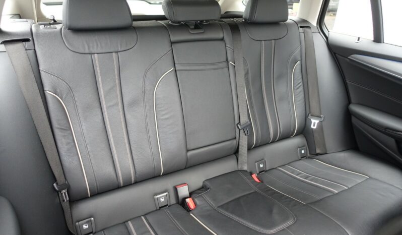 BMW 520 E HYBRIDE RECHARGEABLE 204 CH complet