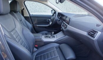 BMW 320 E TOURING HYBRIDE RECHARGEABLE 204 CH complet