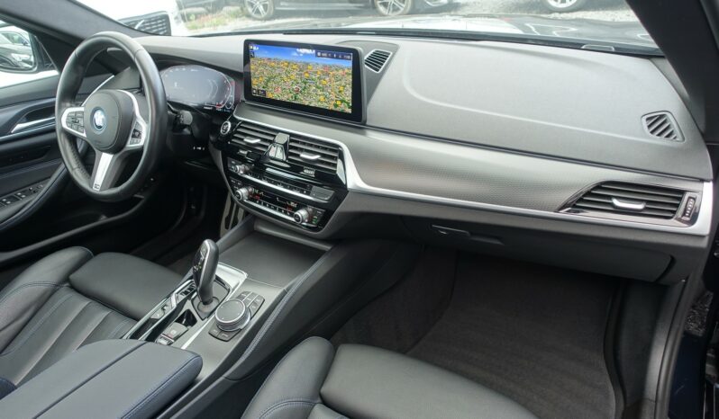 BMW 530 E HYBRIDE RECHARGEABLE  PACK M complet