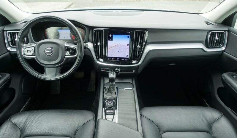 VOLVO V 60 D3 2.0 L GEARTRONIC 150CH  MOMENTUM complet