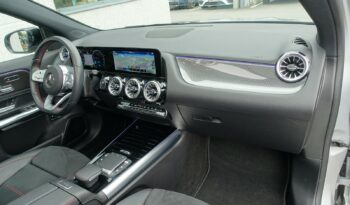 MERCEDES CLASSE GLA 250 E HYBRIDE RECHARGEABLE 262 CH AMG-LINE complet