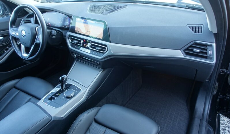 BMW 320 E TOURING HYBRIDE RECHARGEABLE 204 CH complet