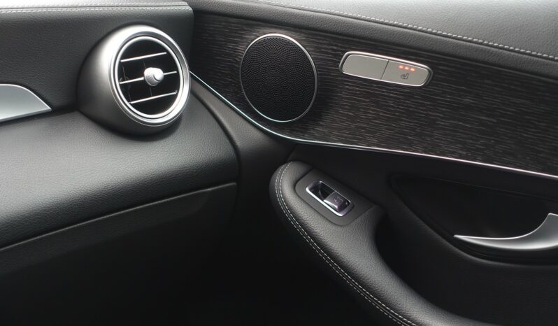 MERCEDES CLASSE GLC 200 D 9G-TRONIC 163 CH AMG-LINE complet