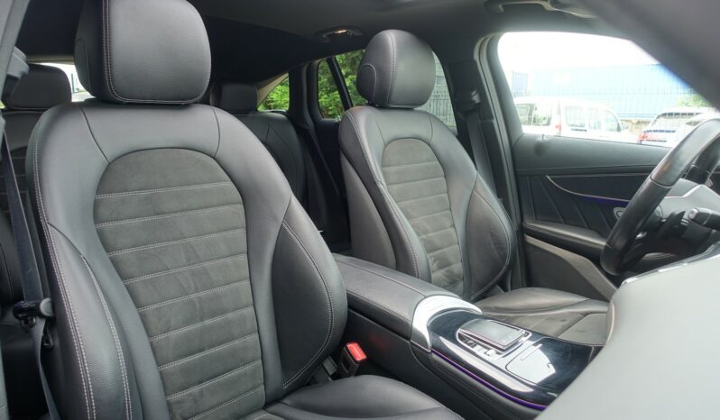 MERCEDES CLASSE EQC 400 4 MATIC AMG LINE 408CH complet