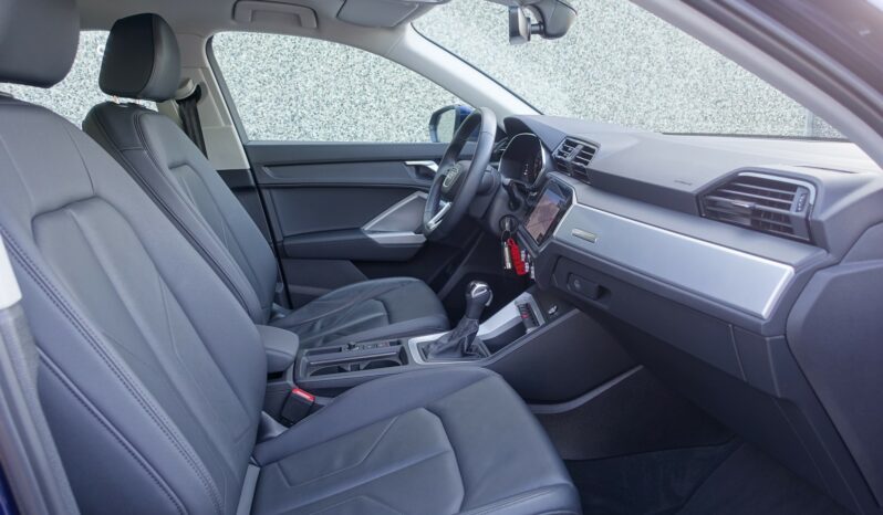 AUDI Q3 45 TFSI E S-TRONIC 245 CH HYBRIDE RECHARGEABLE complet