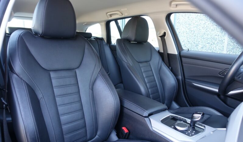 BMW 320 E TOURING HYBRIDE RECHARGEABLE 204 CH complet