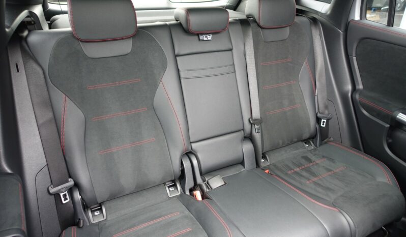 MERCEDES CLASSE GLA 250 E HYBRIDE RECHARGEABLE 262 CH AMG-LINE complet