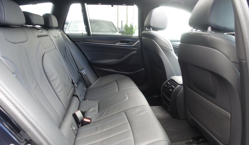 BMW 530 E HYBRIDE RECHARGEABLE  PACK M complet
