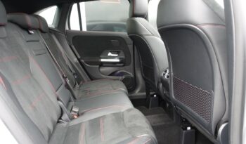MERCEDES CLASSE GLA 250 E HYBRIDE RECHARGEABLE 262 CH AMG-LINE complet