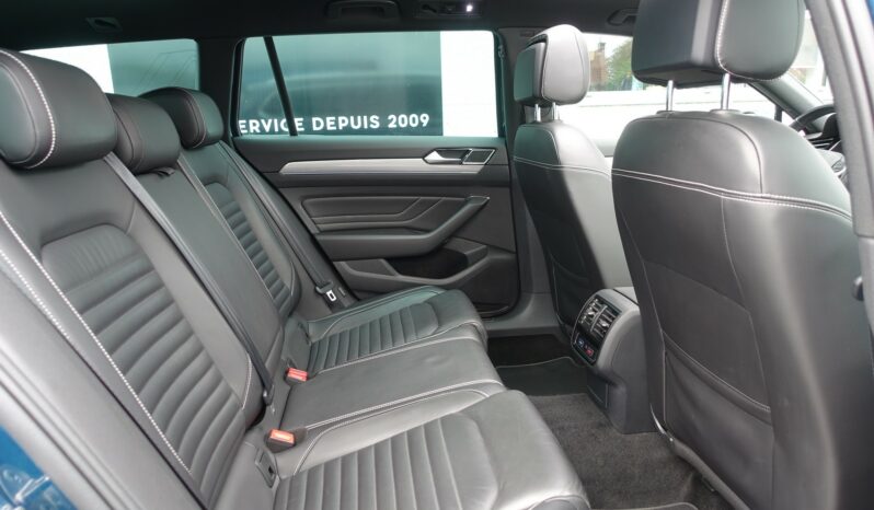 VOLKSWAGEN PASSAT SW 218 CH GTE HYBRIDE RECHARGEABLE DSG complet