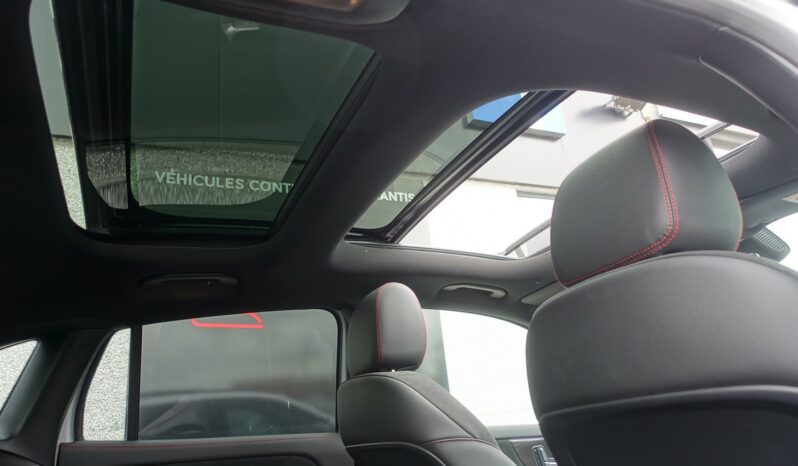 MERCEDES CLASSE GLA 250 E HYBRIDE RECHARGEABLE 262 CH AMG-LINE complet