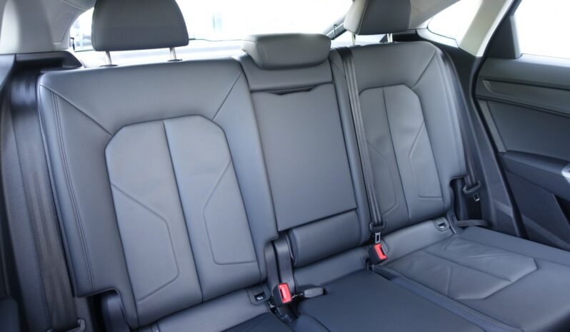 AUDI Q3 45 TFSI E S-TRONIC 245 CH HYBRIDE RECHARGEABLE complet