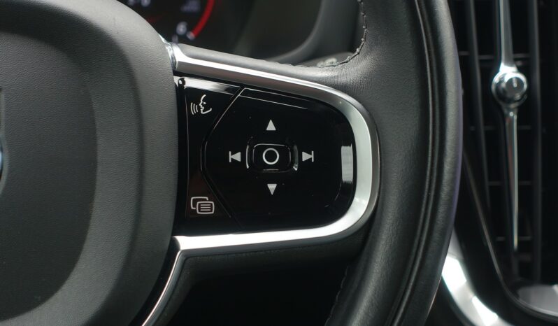 VOLVO V 60 D3 2.0 L GEARTRONIC 150CH  MOMENTUM complet