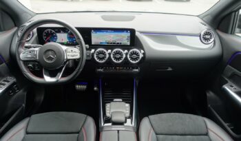 MERCEDES CLASSE GLA 250 E HYBRIDE RECHARGEABLE 262 CH AMG-LINE complet