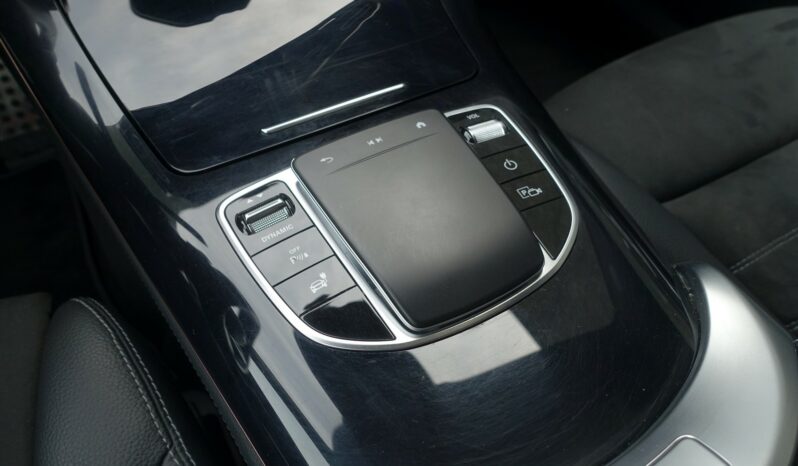 MERCEDES CLASSE EQC 400 4 MATIC AMG LINE 408CH complet