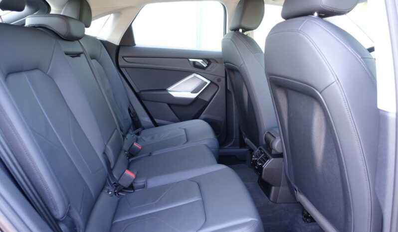 AUDI Q3 45 TFSI E S-TRONIC 245 CH HYBRIDE RECHARGEABLE complet