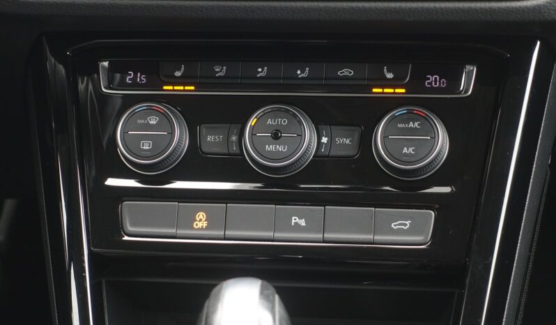 VOLKSWAGEN TOURAN 1.5L TSI DSG 150 CH  HIGHLINE complet