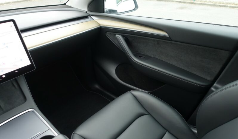 TESLA MODEL Y LONG RANGE DUAL MOTOR AWD complet