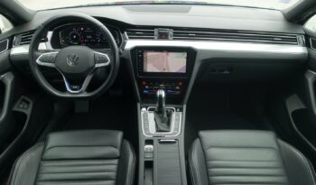 VOLKSWAGEN PASSAT SW 218 CH GTE HYBRIDE RECHARGEABLE DSG complet