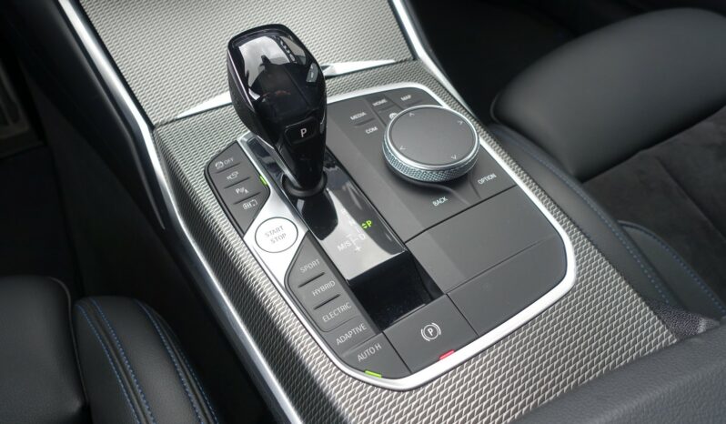BMW 330 EA TOURING HYBRIDE RECHARGEABLE 292 CH PACK M complet