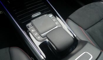 MERCEDES CLASSE GLA 250 E HYBRIDE RECHARGEABLE 262 CH AMG-LINE complet