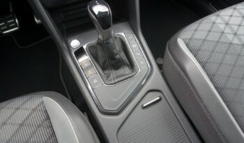 VOLKSWAGEN TIGUAN 245 CH E HYBRIDE RECHARGEABLE R-LINE complet