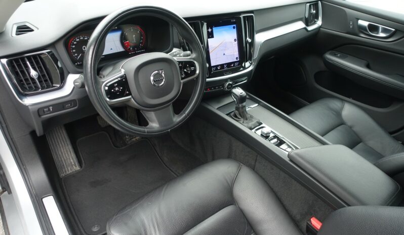 VOLVO V 60 D3 2.0 L GEARTRONIC 150CH  MOMENTUM complet