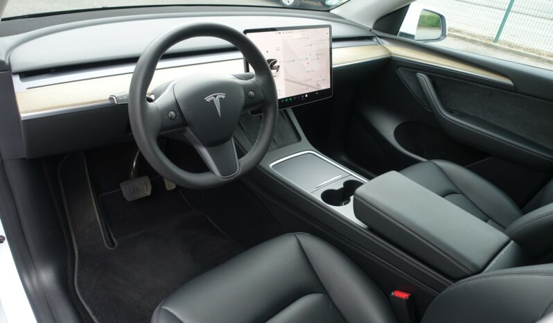 TESLA MODEL Y LONG RANGE DUAL MOTOR AWD complet