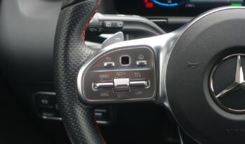 MERCEDES CLASSE GLA 250 E HYBRIDE RECHARGEABLE 262 CH AMG-LINE complet