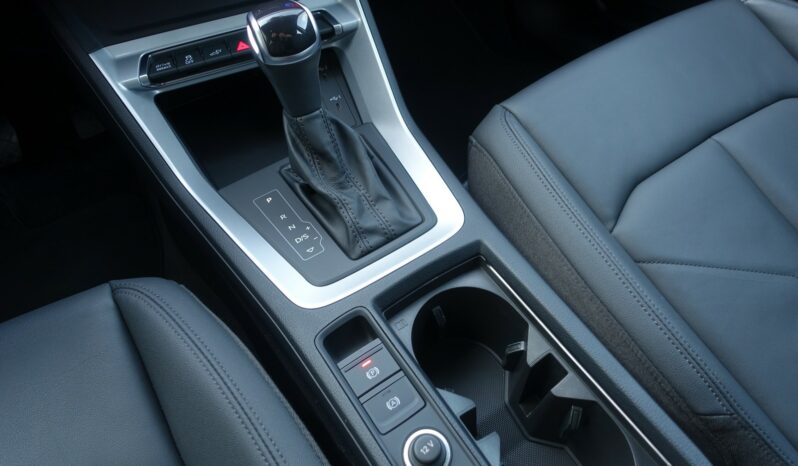AUDI Q3 45 TFSI E S-TRONIC 245 CH HYBRIDE RECHARGEABLE complet