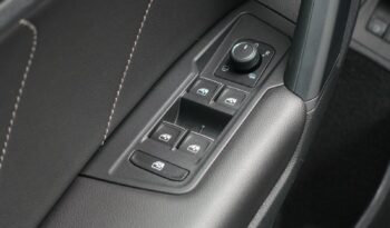 VOLKSWAGEN TIGUAN 245 CH E HYBRIDE RECHARGEABLE R-LINE complet