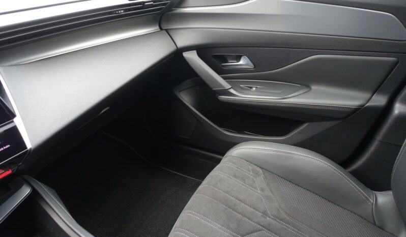 PEUGEOT 308 1.5L HDI 130 CH EAT8  PACK GT complet
