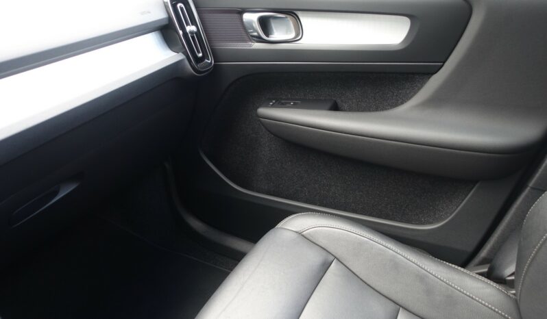 VOLVO XC 40 D3 2.0 L GEARTRONIC 150CH MOMENTUM complet