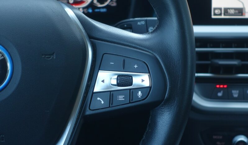 BMW 330 EA TOURING HYBRIDE RECHARGEABLE 292 CH BVA complet