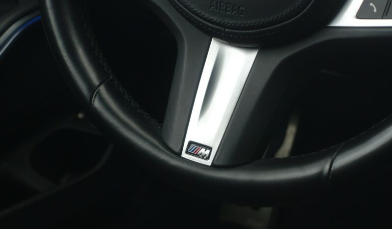 BMW 330 EA TOURING HYBRIDE RECHARGEABLE 292 CH PACK M complet