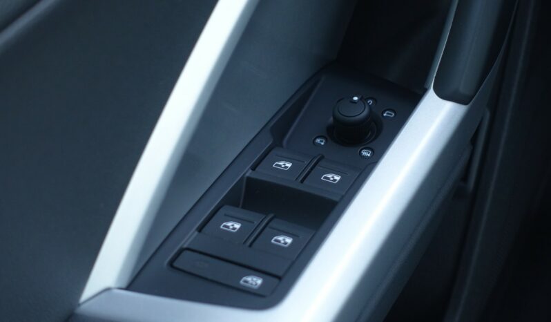 AUDI Q3 45 TFSI E S-TRONIC 245 CH HYBRIDE RECHARGEABLE complet