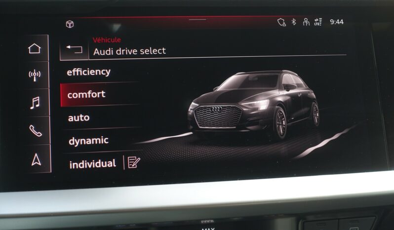 AUDI A3 SPORTBACK 40 TFSI E TRON S-TRONIC 204 CH HYBRIDE RECHARGEABLE complet