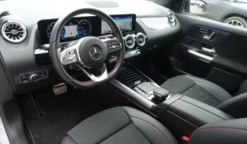 MERCEDES CLASSE GLA 250 E HYBRIDE RECHARGEABLE 262 CH AMG-LINE complet