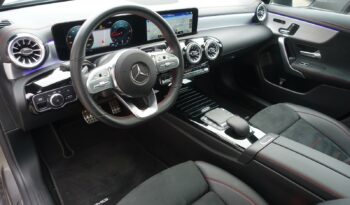 MERCEDES CLASSE CLA 200D SHOOTING BRAKE 150 CH AMG-LINE complet