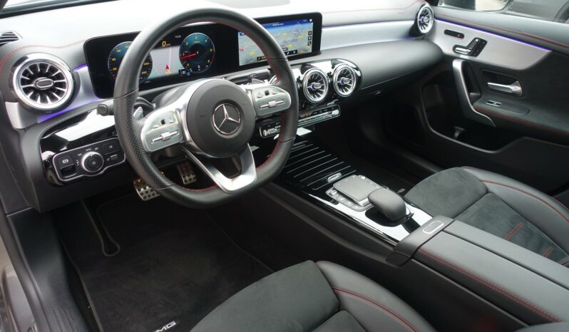 MERCEDES CLASSE CLA 200D SHOOTING BRAKE 150 CH AMG-LINE complet