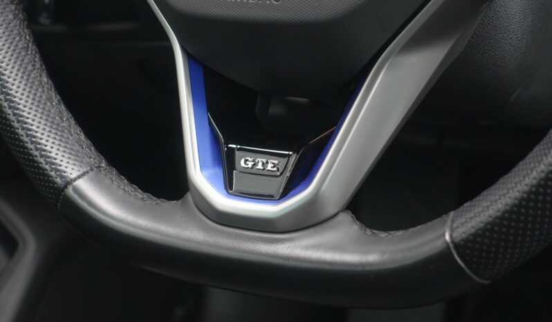 VOLKSWAGEN PASSAT SW 218 CH GTE HYBRIDE RECHARGEABLE DSG complet