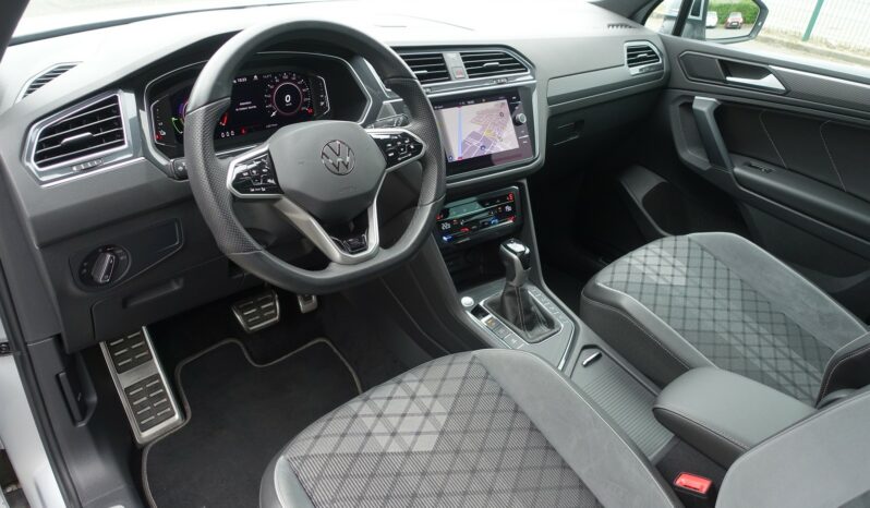 VOLKSWAGEN TIGUAN 245 CH E HYBRIDE RECHARGEABLE R-LINE complet