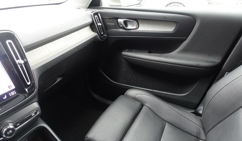 VOLVO XC 40 D3 2.0 L 150CH  INSCRIPTION complet