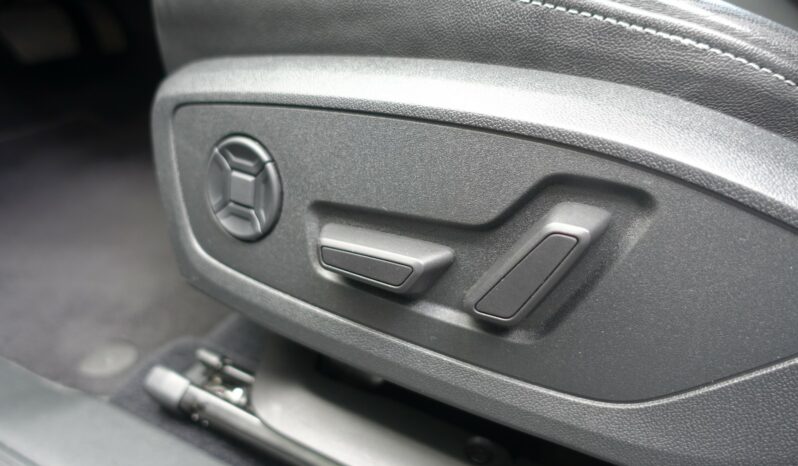 AUDI Q4 40 E-TRON S-TRONIC 204 CH complet