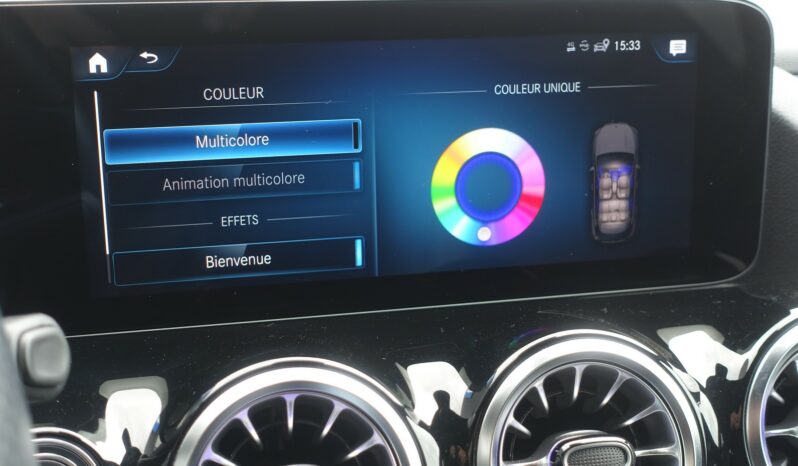 MERCEDES CLASSE GLA 250 E HYBRIDE RECHARGEABLE 262 CH AMG-LINE complet