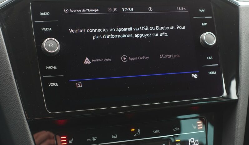 VOLKSWAGEN PASSAT SW 218 CH GTE HYBRIDE RECHARGEABLE DSG complet