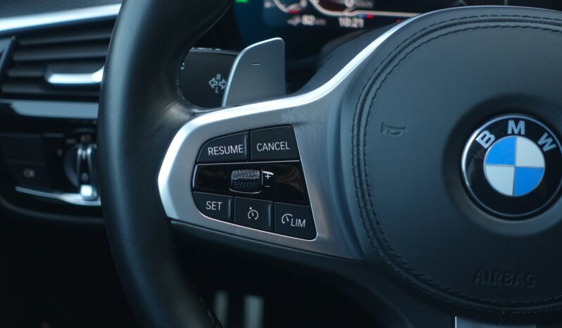 BMW 530 E HYBRIDE RECHARGEABLE 184 CH + 80 KW  PACK M complet
