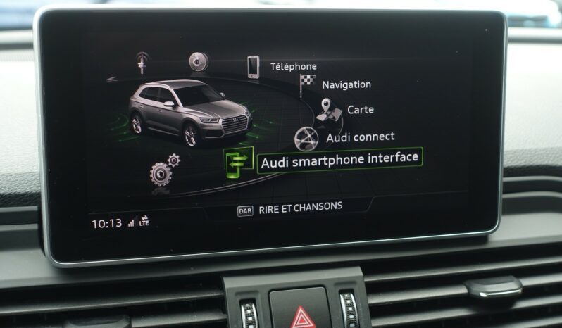 AUDI Q5 55 TFSI E 367 CH QUATTRO S-TRONIC HYBRIDE RECHARGEABLE S-LINE complet
